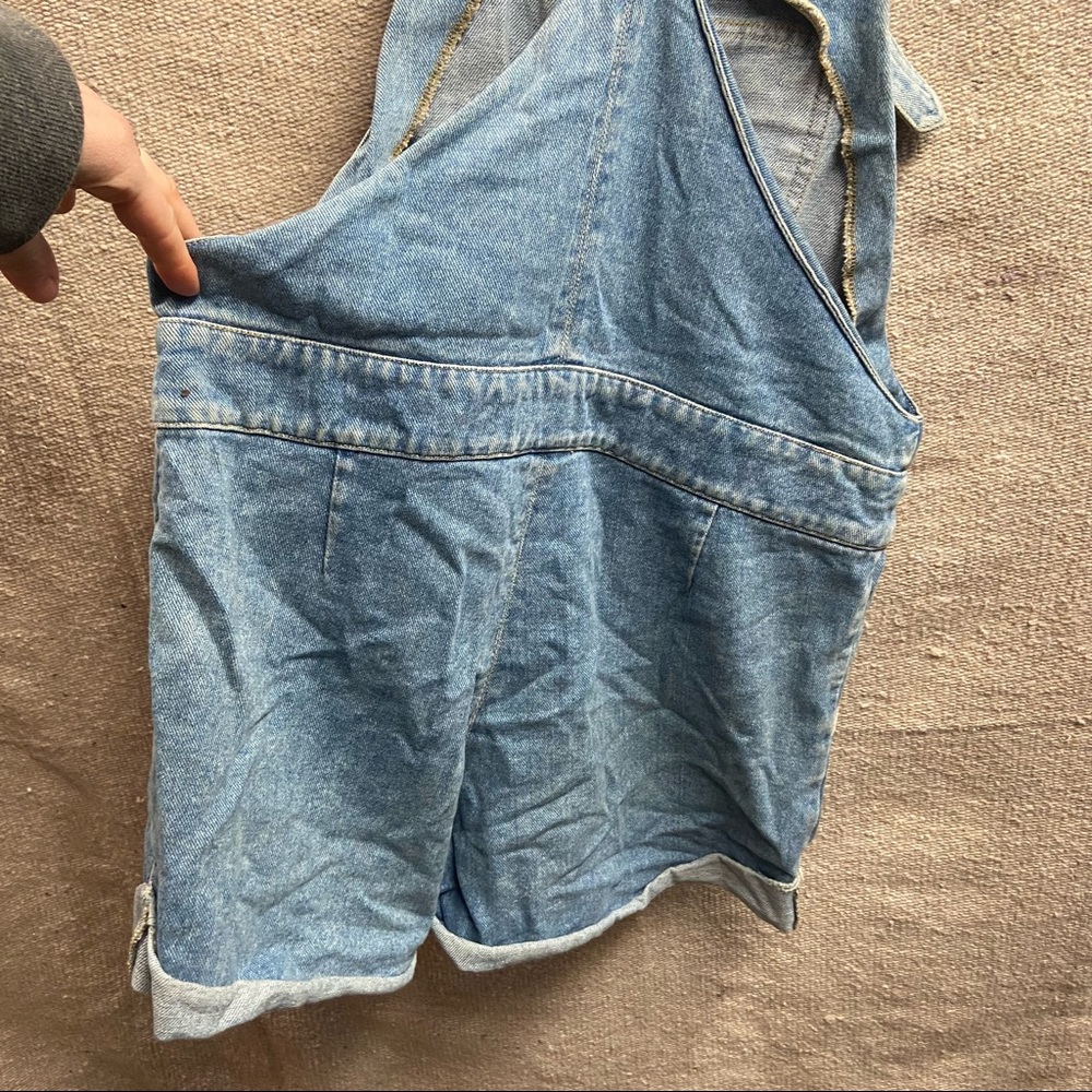 Shorteralls - Picture 5 of 5
